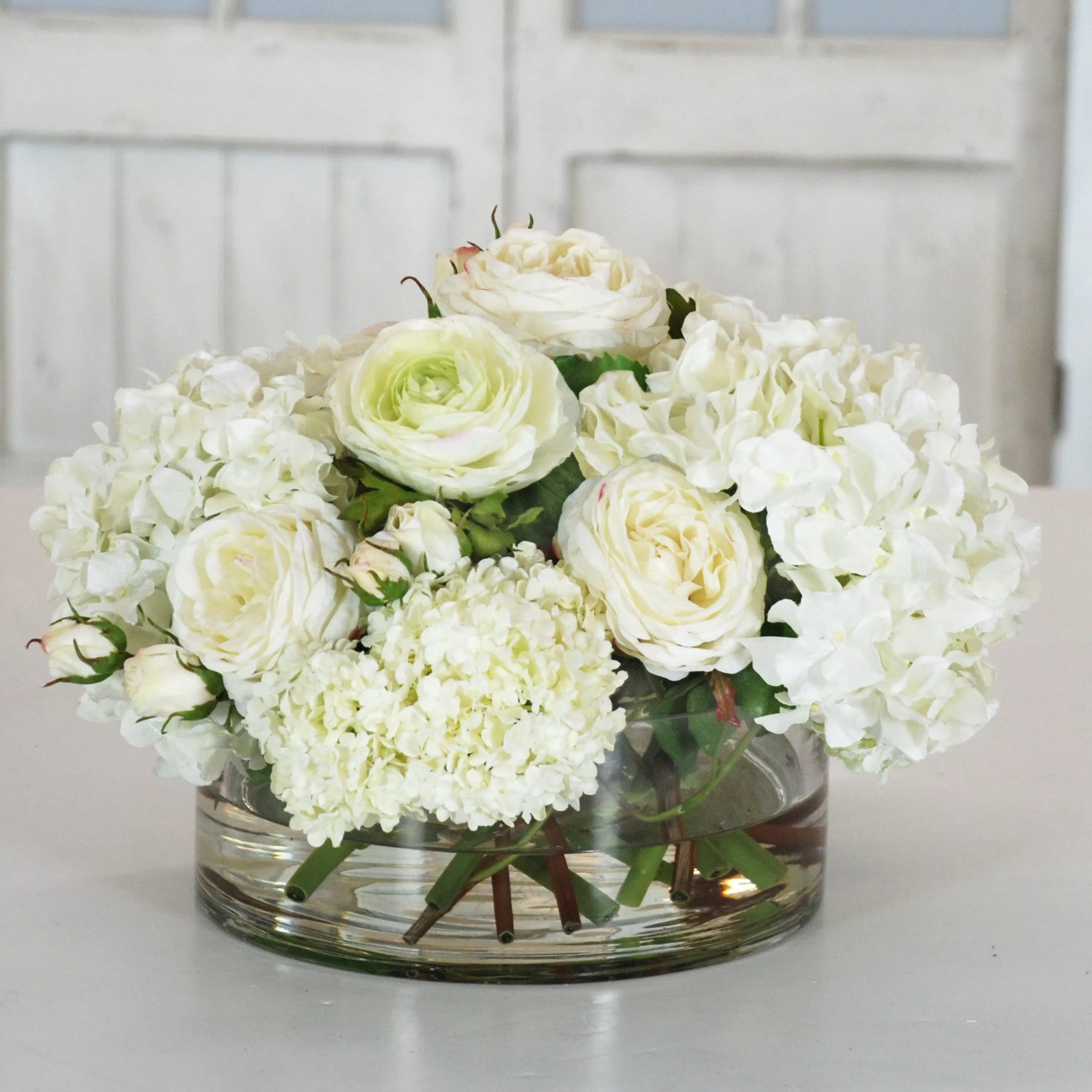 Flash Sale Hydrangea & Snowball in Clear Vase 15" Wide Dining Centerpieces | Tabletop