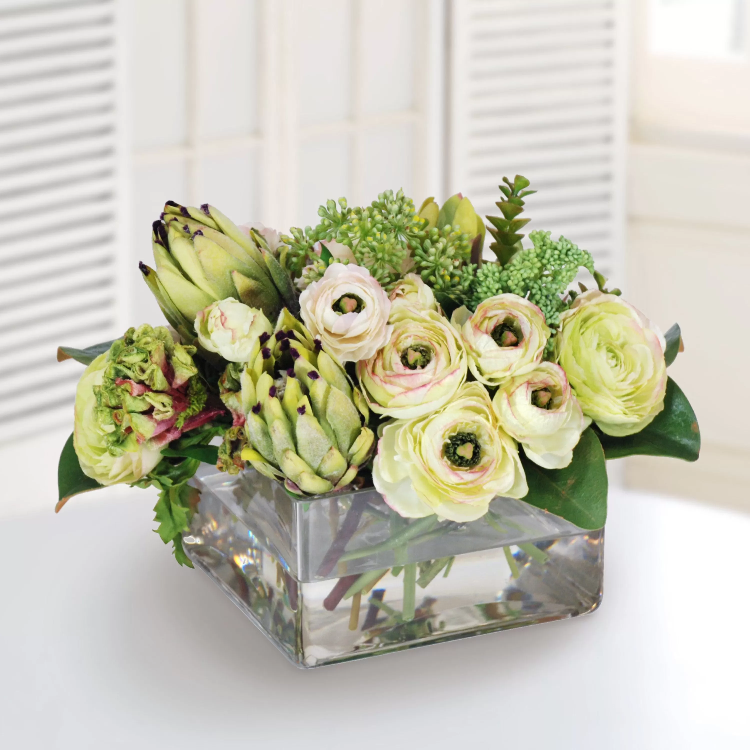 Outlet Protea and Ranunculus in Clear Vase 15" Tabletop